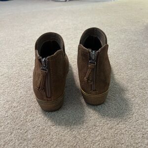 brown bootie small heel womens 9